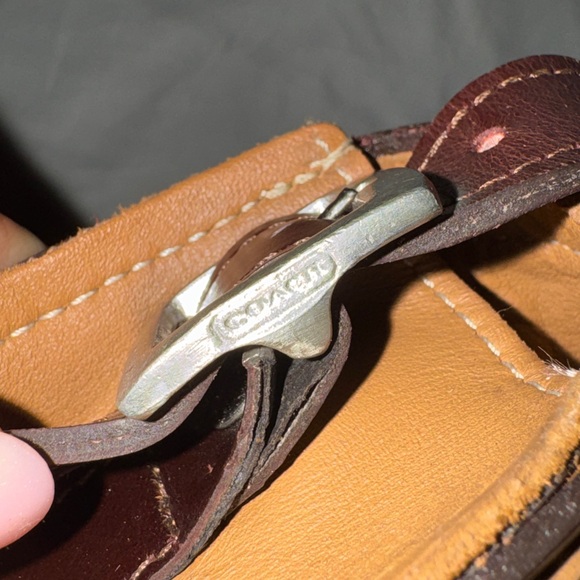 Coach Tan Leather Shoulder Bag - Picture 9 of 10